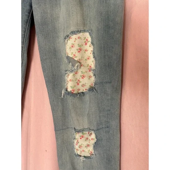 Judy Blue Skinny Jeans Womens 9/29 Distressed Floral Patch Y2K Cottagecore 34x28 - Picture 3 of 9